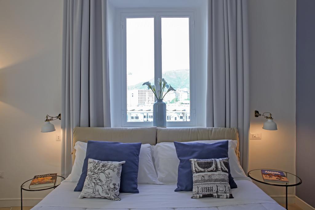 Starhost - Petit B&B Salerno Ngoại thất bức ảnh