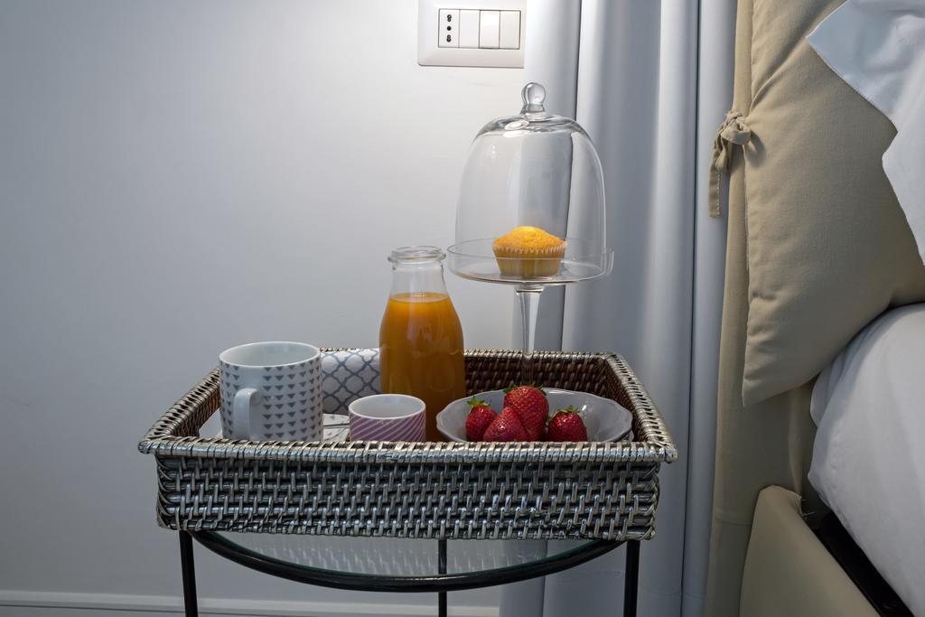 Starhost - Petit B&B Salerno Ngoại thất bức ảnh