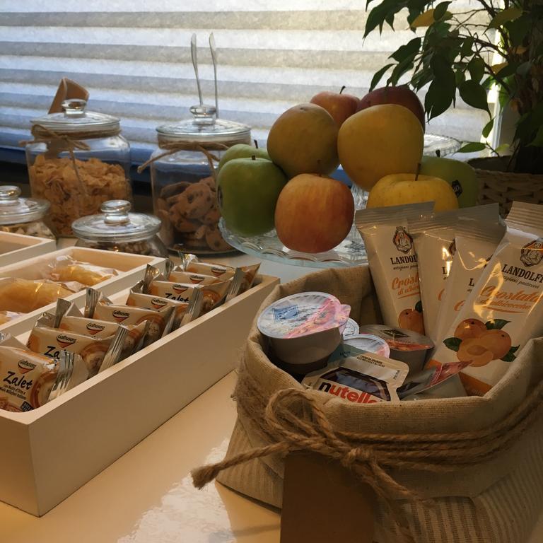 Starhost - Petit B&B Salerno Ngoại thất bức ảnh
